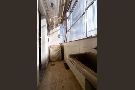 Apartamento para alugar com 90m², 3 quartos e 1 vagaÁrea de Serviço