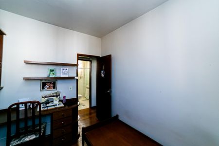 Apartamento para alugar com 90m², 3 quartos e 1 vagaQuarto 2