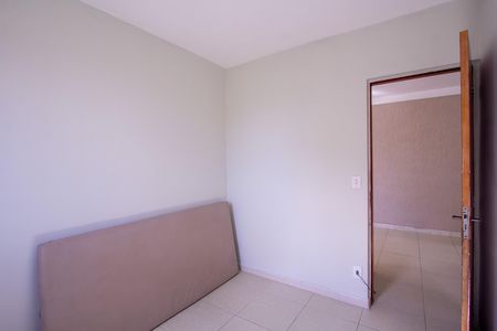 Quarto 1 de apartamento para alugar com 2 quartos, 50m² em Arsenal, São Gonçalo
