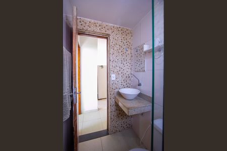 Apartamento para alugar com 50m², 2 quartos e 1 vaga Apartamento para alugar com 50m², 2 quartos e 1 vagaBanheiro