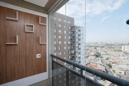 Varanda  de apartamento à venda com 2 quartos, 48m² em Vila Medeiros, São Paulo