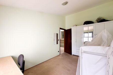 Casa à venda com 230m², 2 quartos e 2 vagas Casa à venda com 230m², 2 quartos e 2 vagasQuarto 2