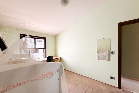 Casa à venda com 230m², 2 quartos e 2 vagas Casa à venda com 230m², 2 quartos e 2 vagasQuarto 2