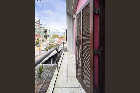 Casa à venda com 230m², 2 quartos e 2 vagas Casa à venda com 230m², 2 quartos e 2 vagasSacada da Suíte