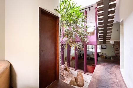 Casa à venda com 230m², 2 quartos e 2 vagas Casa à venda com 230m², 2 quartos e 2 vagasAcesso Sala de Jantar