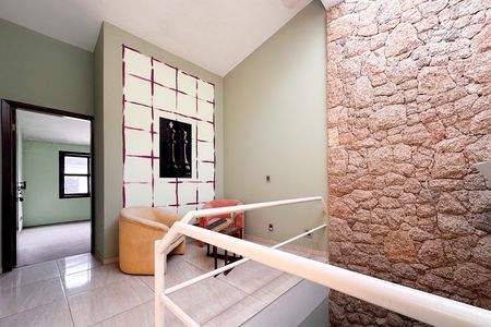 Casa à venda com 230m², 2 quartos e 2 vagas Casa à venda com 230m², 2 quartos e 2 vagasAcesso aos Quartos