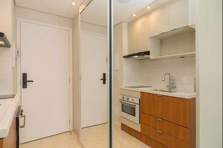Quarto de kitnet/studio para alugar com 1 quarto, 25m² em Santo Amaro, São Paulo