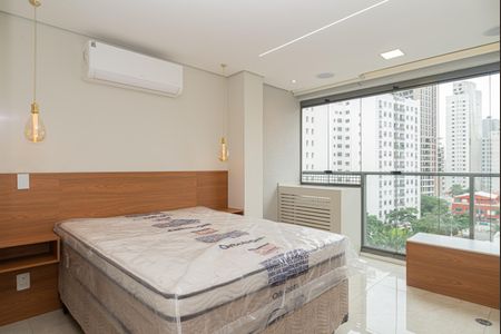 Quarto de kitnet/studio para alugar com 1 quarto, 25m² em Santo Amaro, São Paulo
