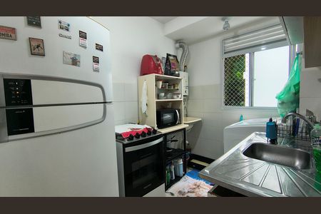 Apartamento para alugar com 49m², 2 quartos e 1 vaga Apartamento para alugar com 49m², 2 quartos e 1 vagaCozinha e Área de Serviço
