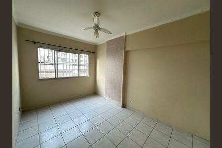 Sala de apartamento para alugar com 1 quarto, 45m² em Centro, São Vicente