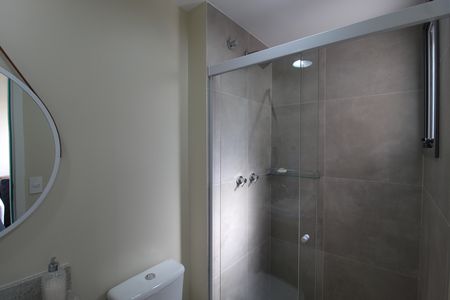 Apartamento à venda com 79m², 2 quartos e 2 vagasBanheiro da Suíte 1