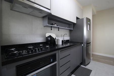Apartamento à venda com 79m², 2 quartos e 2 vagasCozinha e Área de Serviço