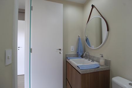 Apartamento à venda com 79m², 2 quartos e 2 vagasBanheiro da Suíte 1