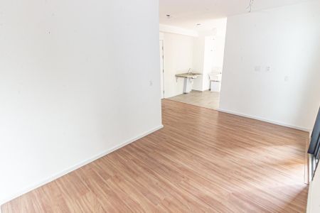 Apartamento para alugar com 37m², 2 quartos e sem vaga Apartamento para alugar com 37m², 2 quartos e sem vagaSala/Quarto