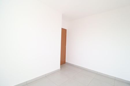 Apartamento para alugar com 65m², 2 quartos e 1 vagaQuarto 2