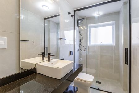 Apartamento à venda com 95m², 4 quartos e sem vaga Apartamento à venda com 95m², 4 quartos e sem vagaBanheiro