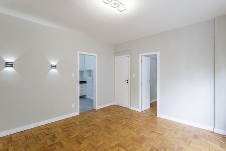 Apartamento à venda com 95m², 4 quartos e sem vaga Apartamento à venda com 95m², 4 quartos e sem vagaSala
