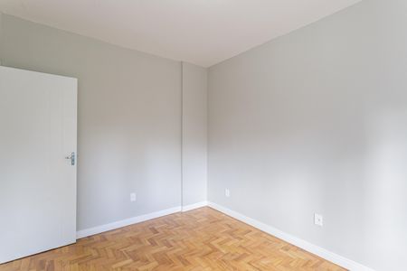 Apartamento à venda com 95m², 4 quartos e sem vaga Apartamento à venda com 95m², 4 quartos e sem vagaQuarto 4