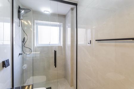 Apartamento à venda com 95m², 4 quartos e sem vaga Apartamento à venda com 95m², 4 quartos e sem vagaBanheiro