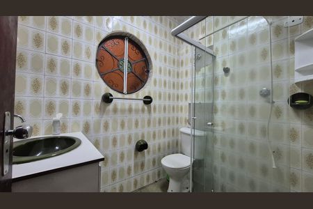 Casa à venda com 240m², 3 quartos e 7 vagas Casa à venda com 240m², 3 quartos e 7 vagasBanheiro