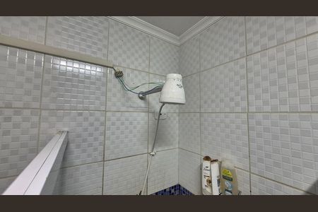Casa à venda com 240m², 3 quartos e 7 vagas Casa à venda com 240m², 3 quartos e 7 vagasBanheiro da suíte