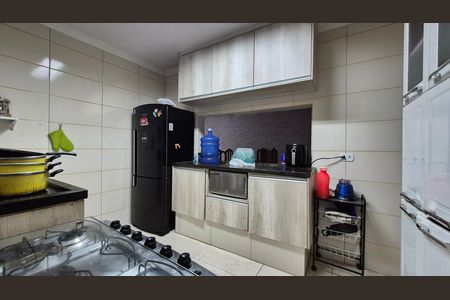 Casa à venda com 240m², 3 quartos e 7 vagas Casa à venda com 240m², 3 quartos e 7 vagasCozinha