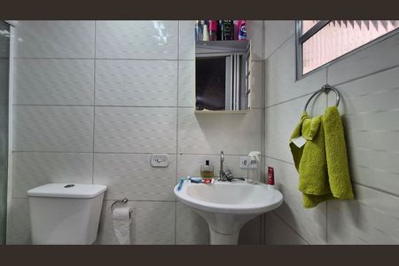 Casa à venda com 240m², 3 quartos e 7 vagas Casa à venda com 240m², 3 quartos e 7 vagasBanheiro