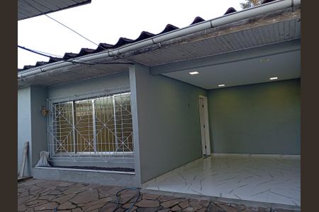 Casa à venda com 208m², 4 quartos e 4 vagasGaragem