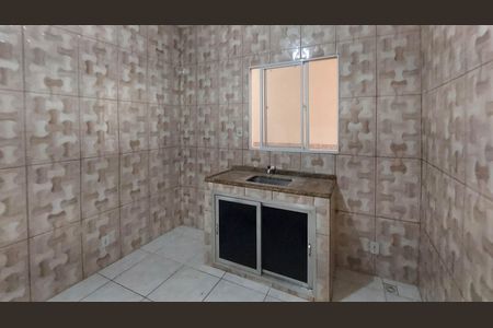 Casa para alugar com 65m², 2 quartos e 2 vagas Casa para alugar com 65m², 2 quartos e 2 vagasCozinha