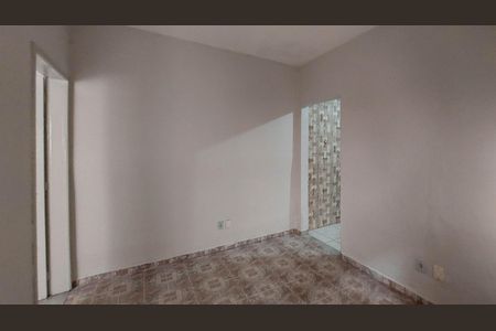 Casa para alugar com 65m², 2 quartos e 2 vagas Casa para alugar com 65m², 2 quartos e 2 vagasSala