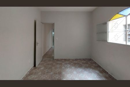 Casa para alugar com 65m², 2 quartos e 2 vagas Casa para alugar com 65m², 2 quartos e 2 vagasQuarto 1