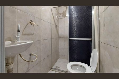 Casa para alugar com 65m², 2 quartos e 2 vagas Casa para alugar com 65m², 2 quartos e 2 vagasBanheiro