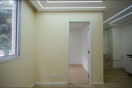 Apartamento para alugar com 39m², 2 quartos e sem vaga Apartamento para alugar com 39m², 2 quartos e sem vagaSala