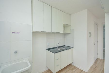 Apartamento para alugar com 37m², 2 quartos e 1 vaga