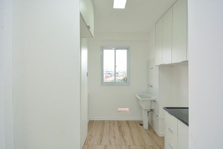 Apartamento para alugar com 37m², 2 quartos e 1 vaga