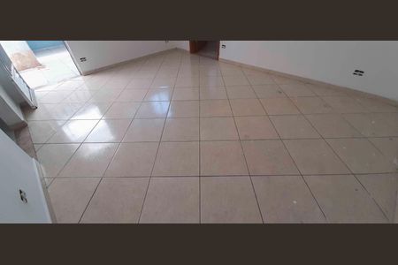 Casa à venda com 270m², 8 quartos e 3 vagas Casa à venda com 270m², 8 quartos e 3 vagasCasa 3 - Sala
