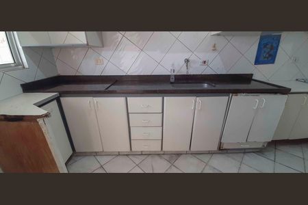 Casa à venda com 270m², 8 quartos e 3 vagas Casa à venda com 270m², 8 quartos e 3 vagasCasa 1 - Cozinha