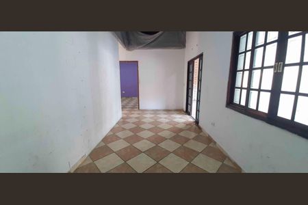 Casa à venda com 270m², 8 quartos e 3 vagas Casa à venda com 270m², 8 quartos e 3 vagasCasa 2 - Sala
