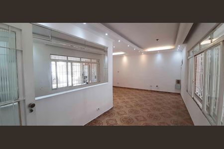 Casa à venda com 270m², 8 quartos e 3 vagas Casa à venda com 270m², 8 quartos e 3 vagasCasa 1 - Sala