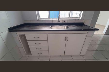 Casa à venda com 270m², 8 quartos e 3 vagas Casa à venda com 270m², 8 quartos e 3 vagasCasa 3 - Cozinha