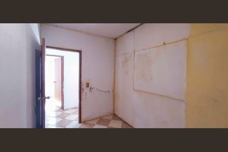 Casa à venda com 270m², 8 quartos e 3 vagas Casa à venda com 270m², 8 quartos e 3 vagasCasa 2 - Quarto 1