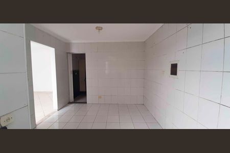 Casa à venda com 270m², 8 quartos e 3 vagas Casa à venda com 270m², 8 quartos e 3 vagasCasa 3 - Cozinha