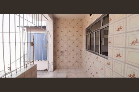 Casa à venda com 270m², 8 quartos e 3 vagas Casa à venda com 270m², 8 quartos e 3 vagasCasa 1 - Área de Serviço
