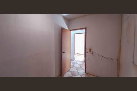 Casa à venda com 270m², 8 quartos e 3 vagas Casa à venda com 270m², 8 quartos e 3 vagasCasa 2 - Quarto 1
