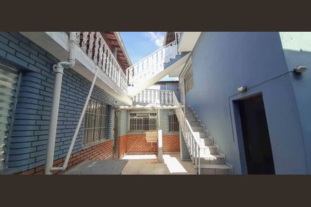 Casa à venda com 270m², 8 quartos e 3 vagas Casa à venda com 270m², 8 quartos e 3 vagasÁrea comum
