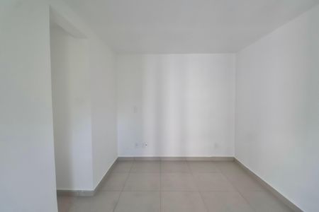 Quarto de apartamento para alugar com 2 quartos, 52m² em Tortuga, Guarujá