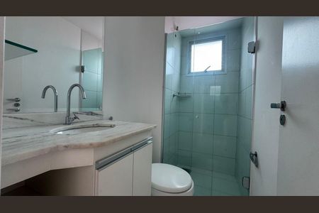 Banheiro de apartamento para alugar com 2 quartos, 63m² em Aeroporto, Belo Horizonte