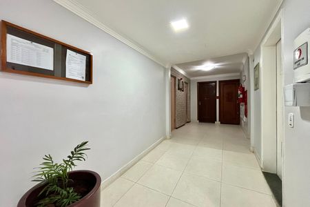 Apartamento à venda com 60m², 2 quartos e 1 vagaHall social