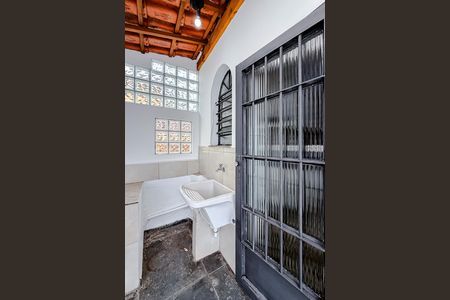 Casa para alugar com 400m², 4 quartos e 4 vagas Casa para alugar com 400m², 4 quartos e 4 vagasÁrea de Serviço