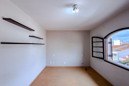 Casa para alugar com 400m², 4 quartos e 4 vagas Casa para alugar com 400m², 4 quartos e 4 vagasQuarto 5 - Suíte